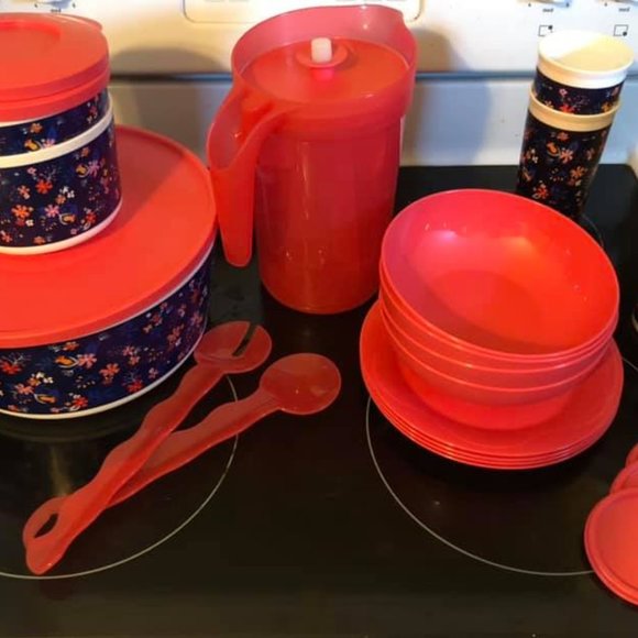 Tupperware Falling For Floral Serving Collection - Picture 2 of 6